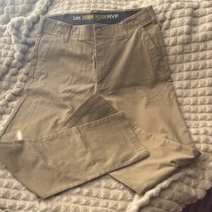 Lee Men's slim fit Khaki Chinos
